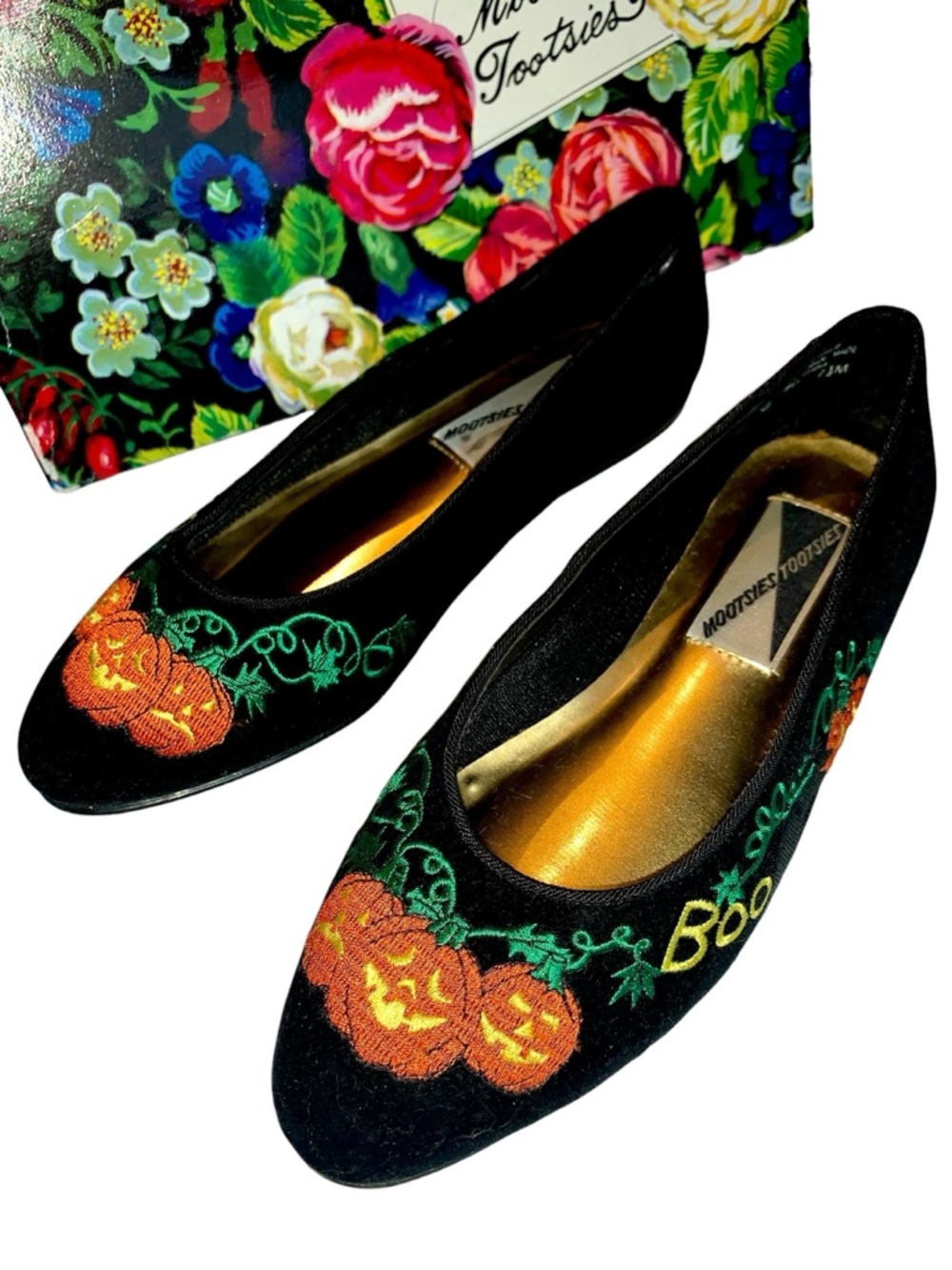 Vintage NEW Mootsies Tootsies Halloween Flats Velvet Pumpkin Embroidered
